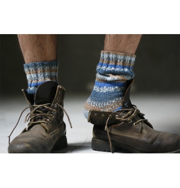 Mens blue striped socks